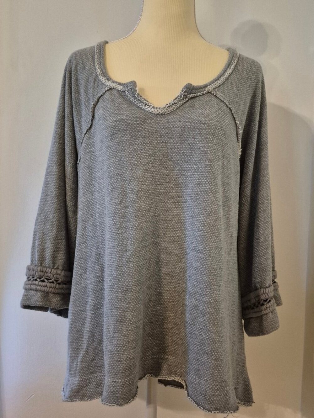 Free People We The Free Waffle Knit Oversized Tunic Top M Boho Lagenlook Raw Hem